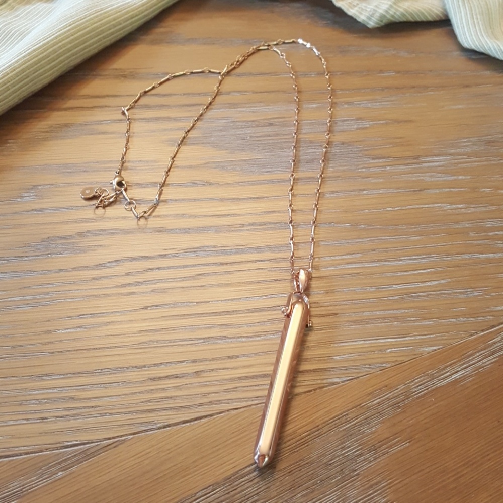 Stella and Dot necklace